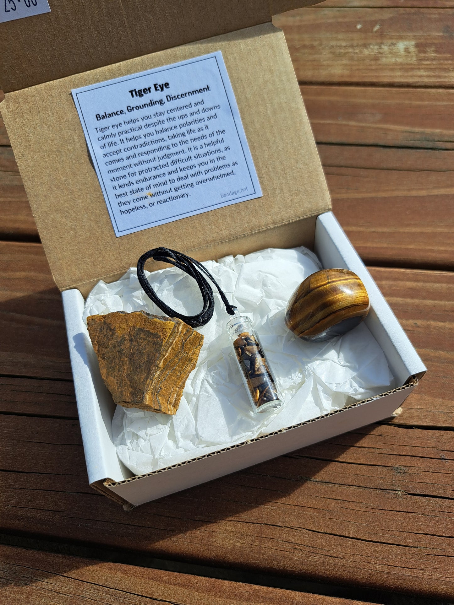 Crystal Chip Necklace Giftbox